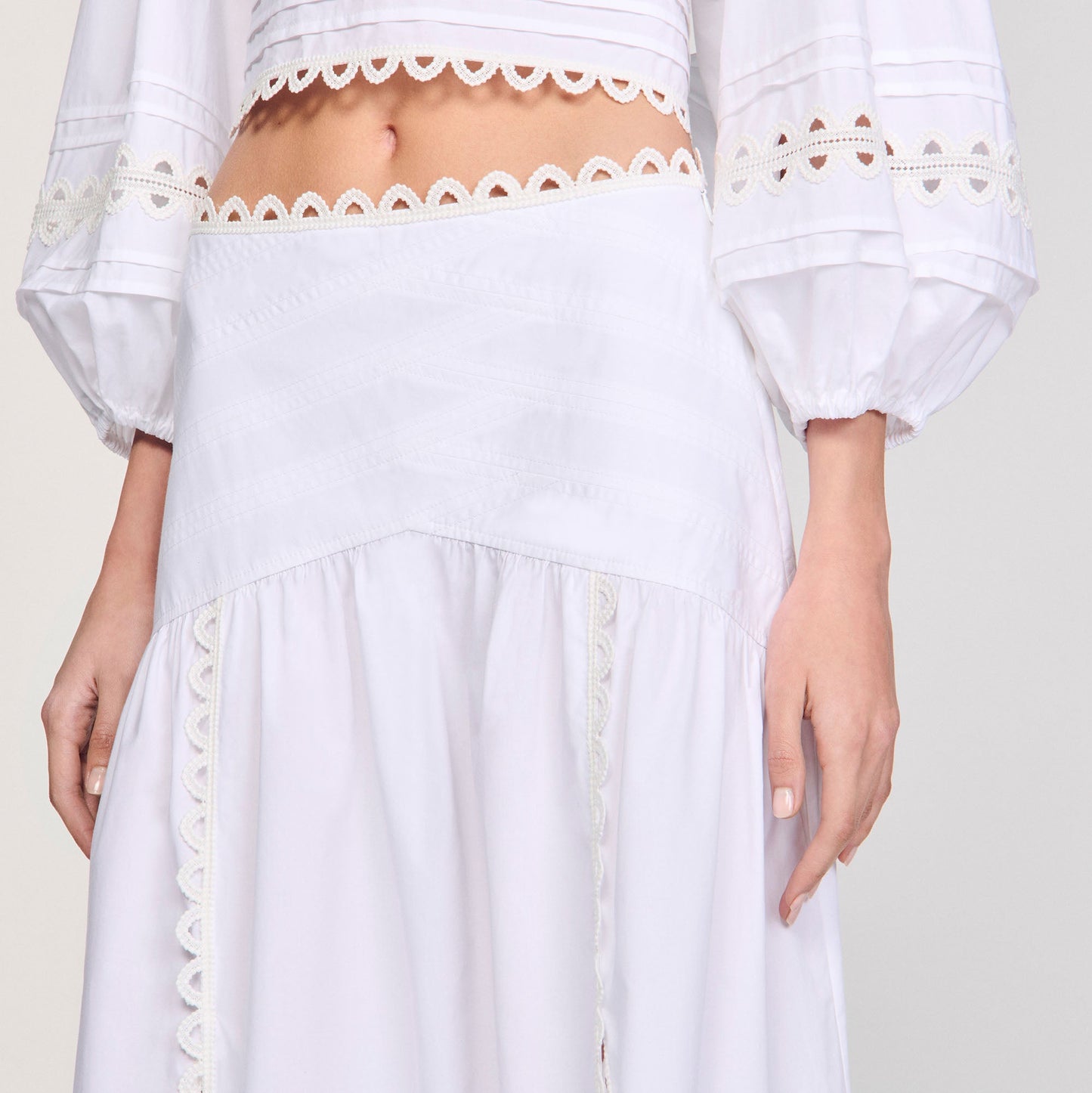 Lace Embroidery Skirt White
