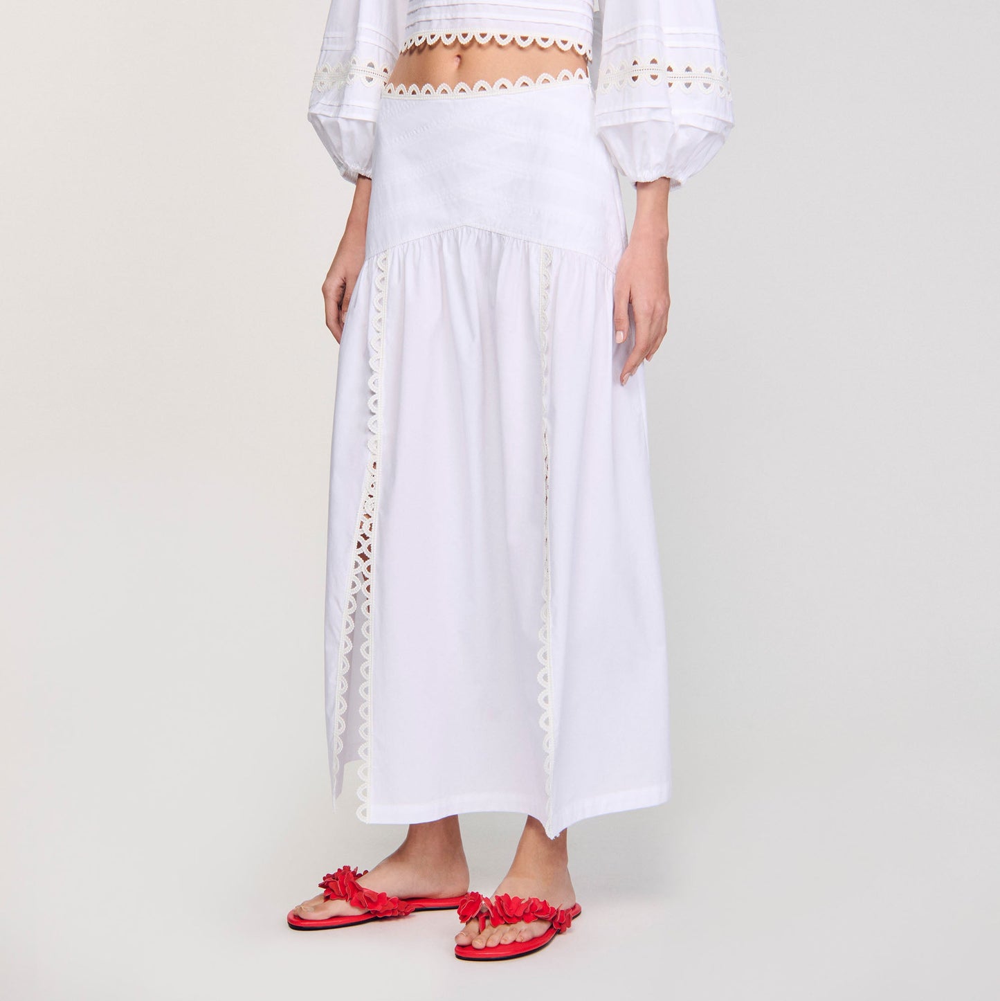 Lace Embroidery Skirt White