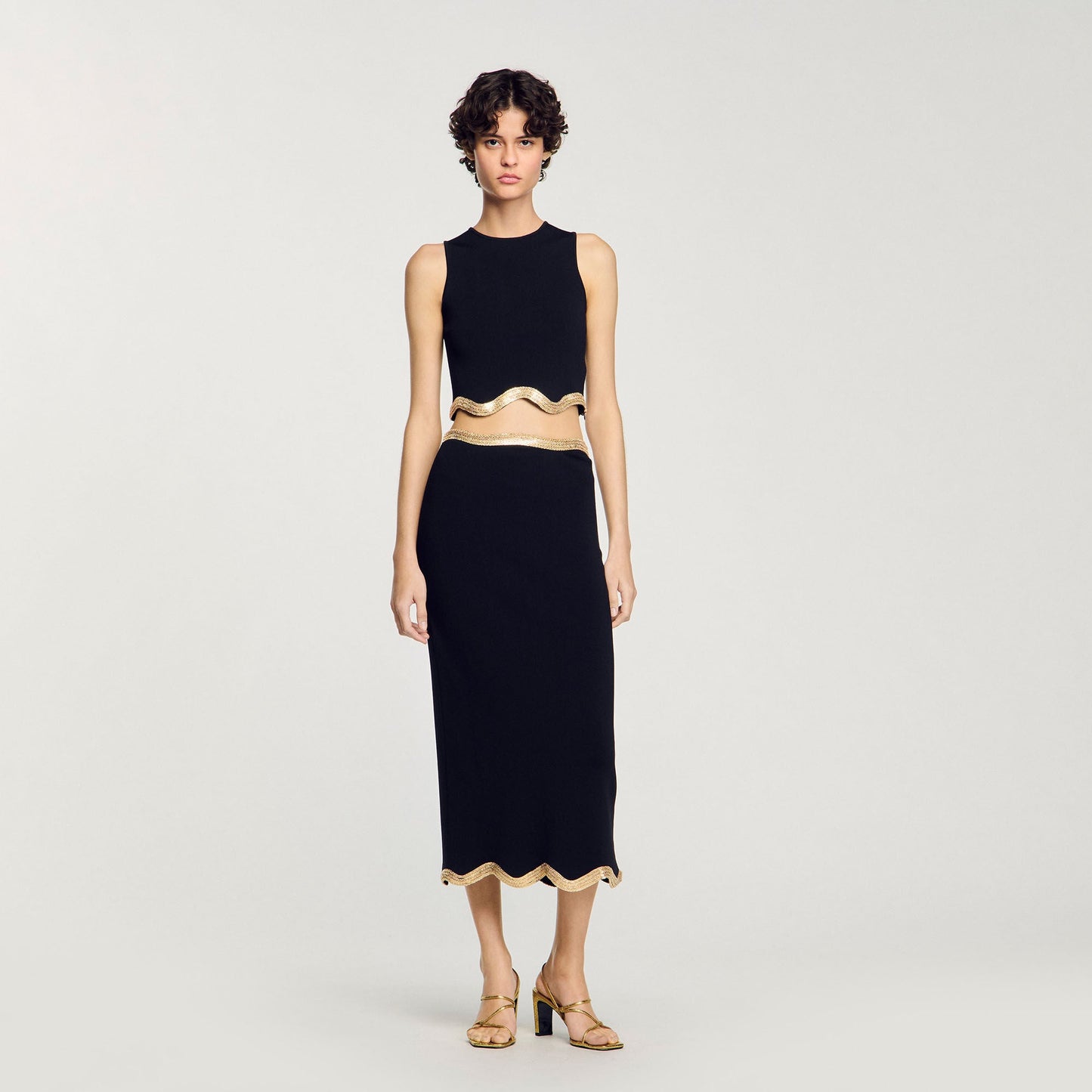 Tanger Cropped Jumper With Chain Detail Black Black