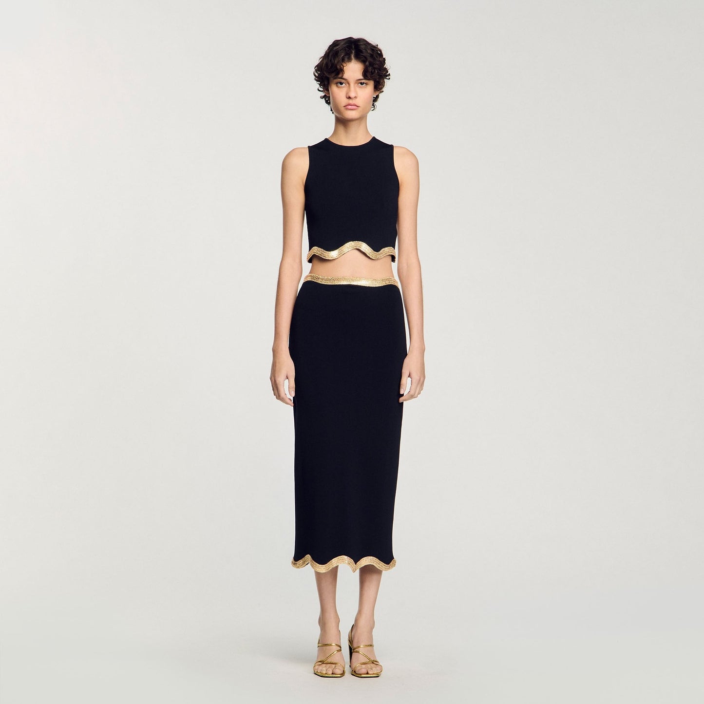 Tanger Cropped Jumper With Chain Detail Black Black