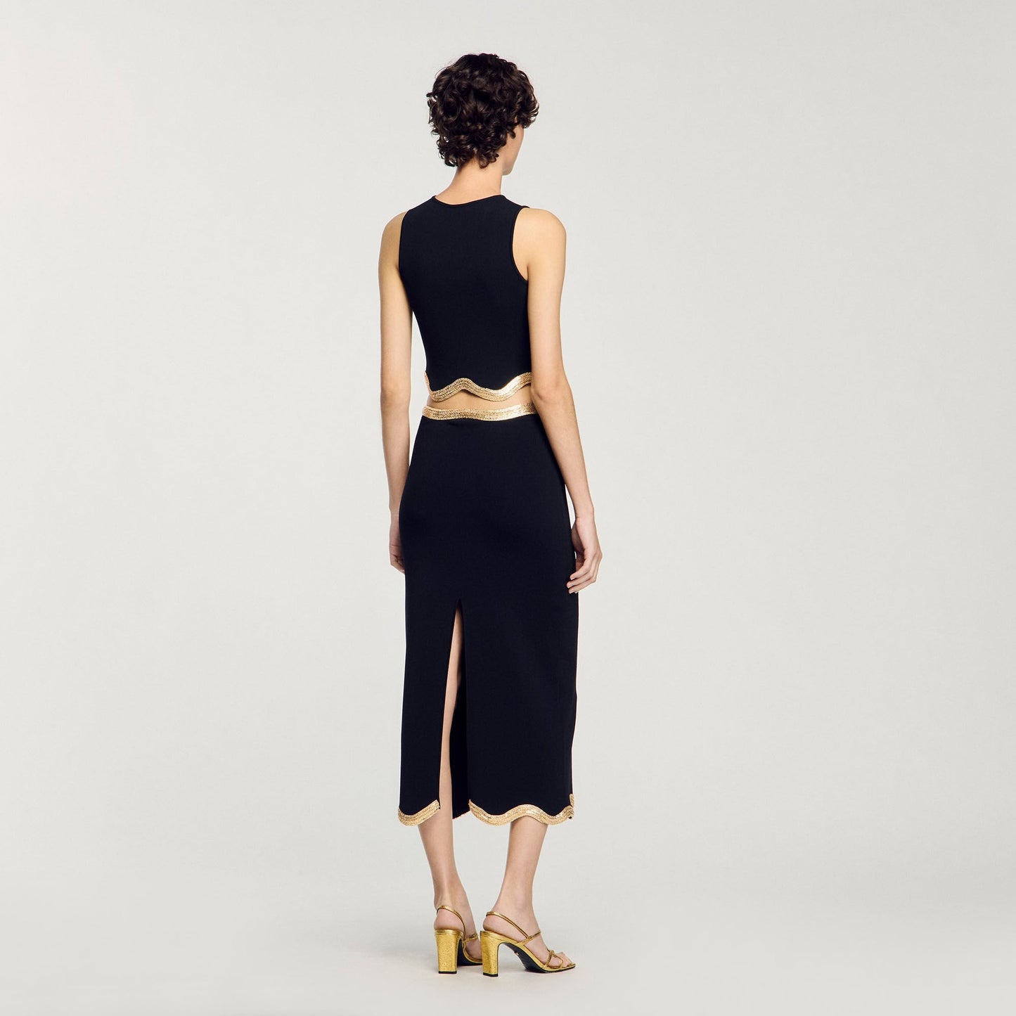 Tanger Cropped Jumper With Chain Detail Black Black