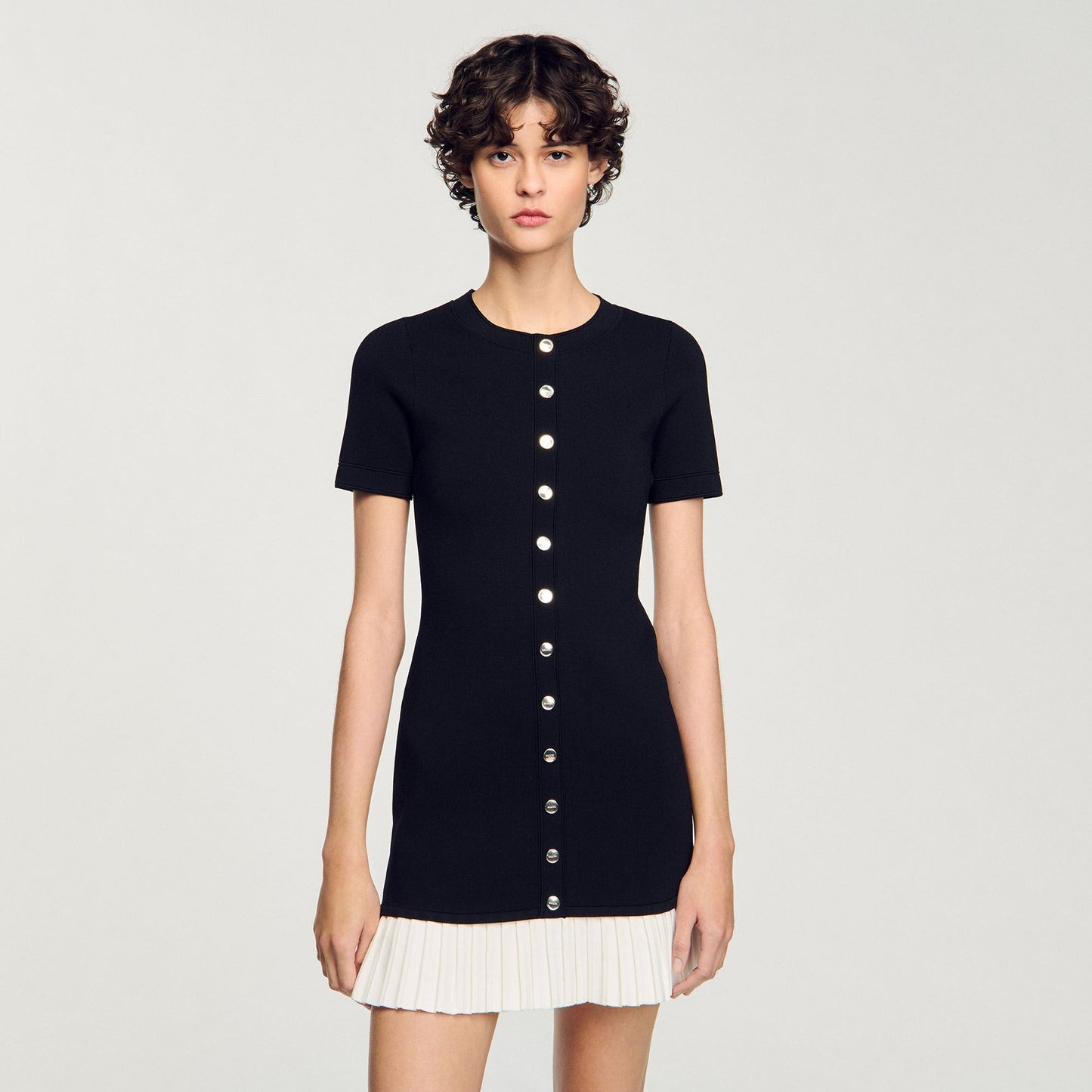 Short Knit Dress With Ruffle Black / Ecru