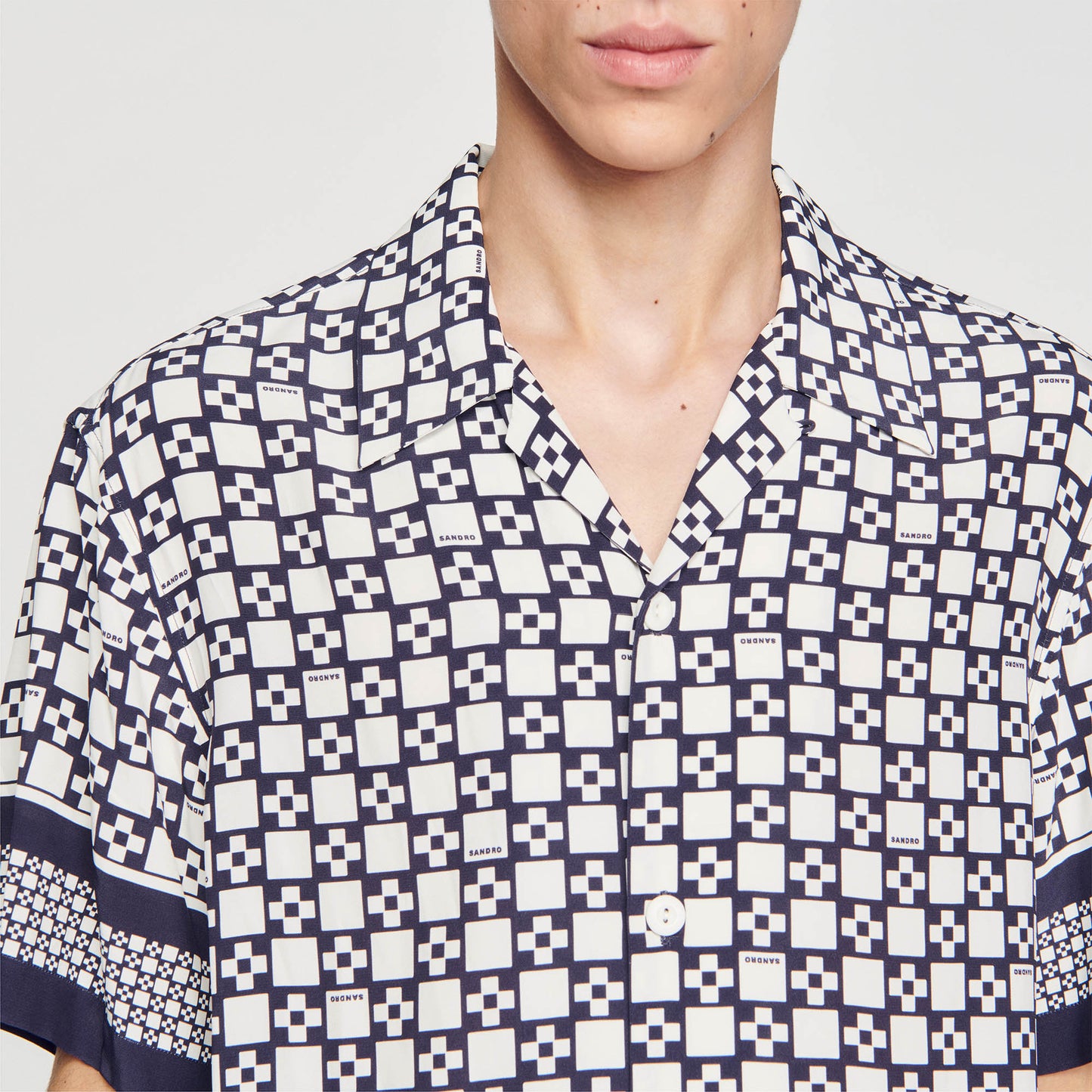 Square Cross Short-Sleeved Shirt Ecru / Navy