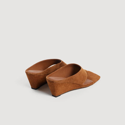 Leia Suede Wedge Sandals Brown