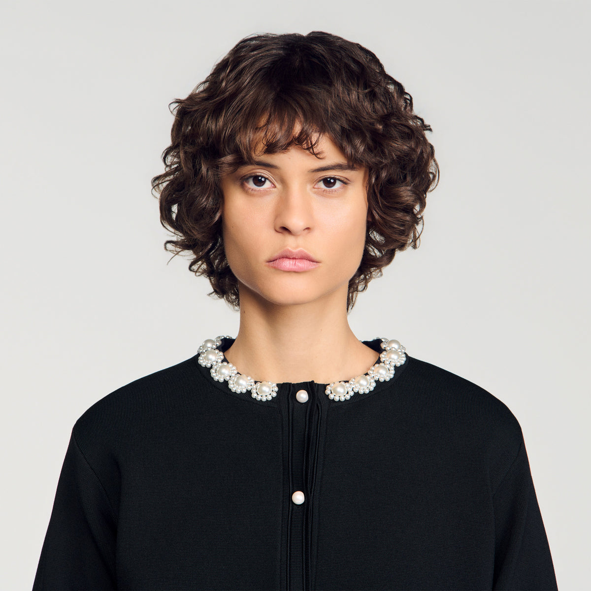 Aubrey Cardigan with pearl flower collar Black