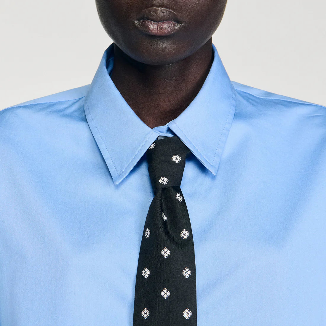 Seraphine Cropped Shirt With Detachable Tie Blue