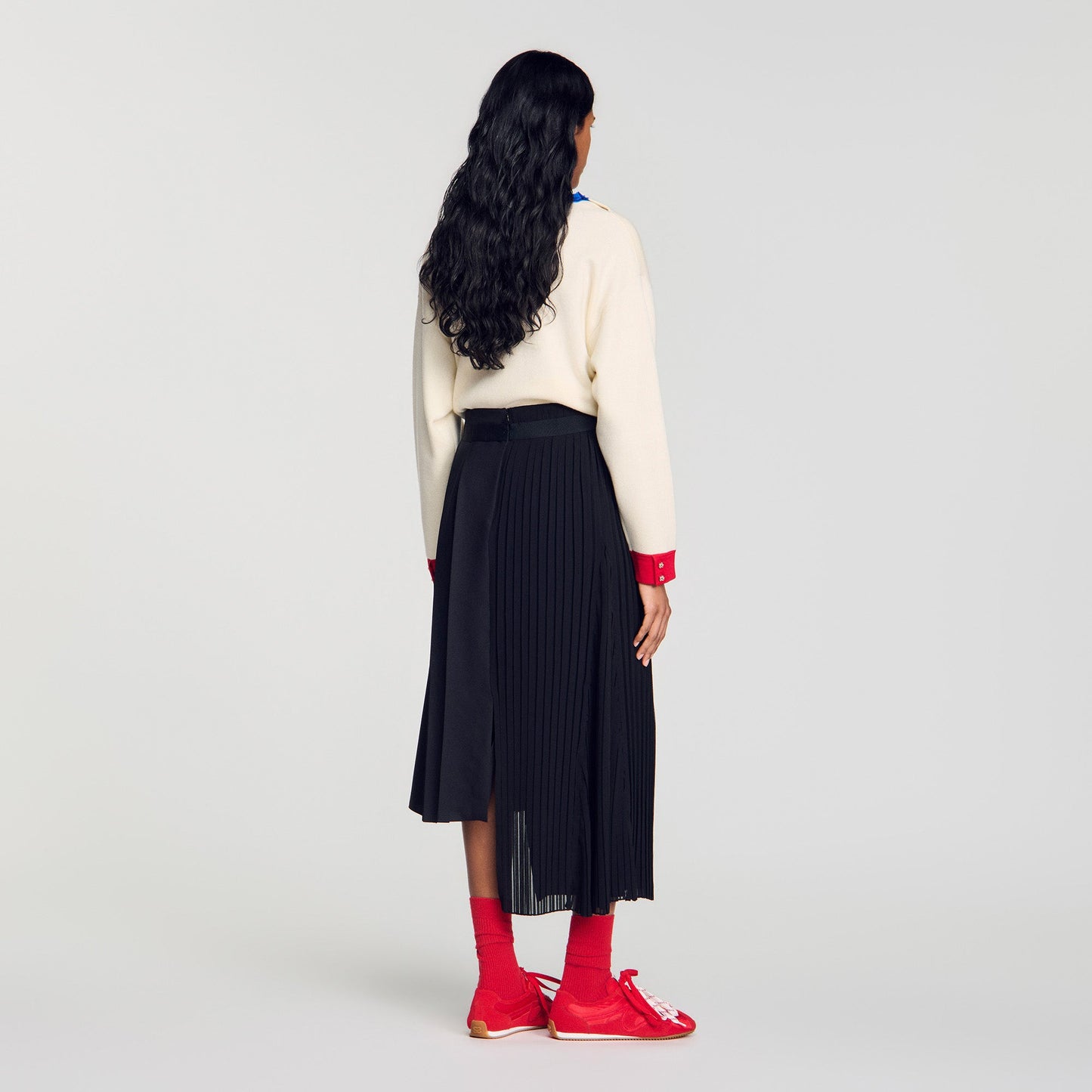 Cecilia Long asymmetrical pleated skirt Black