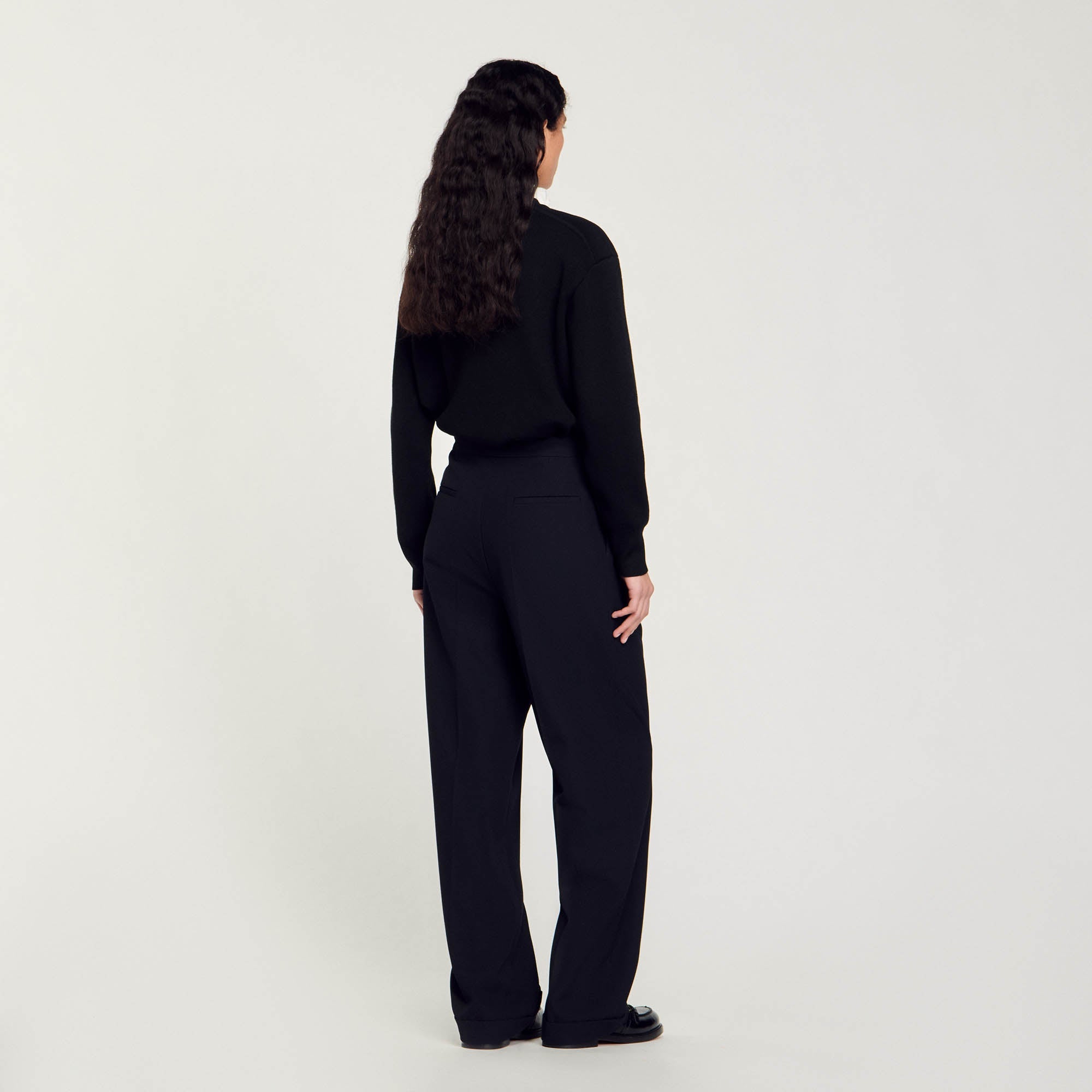 Straight-Leg Trousers Black