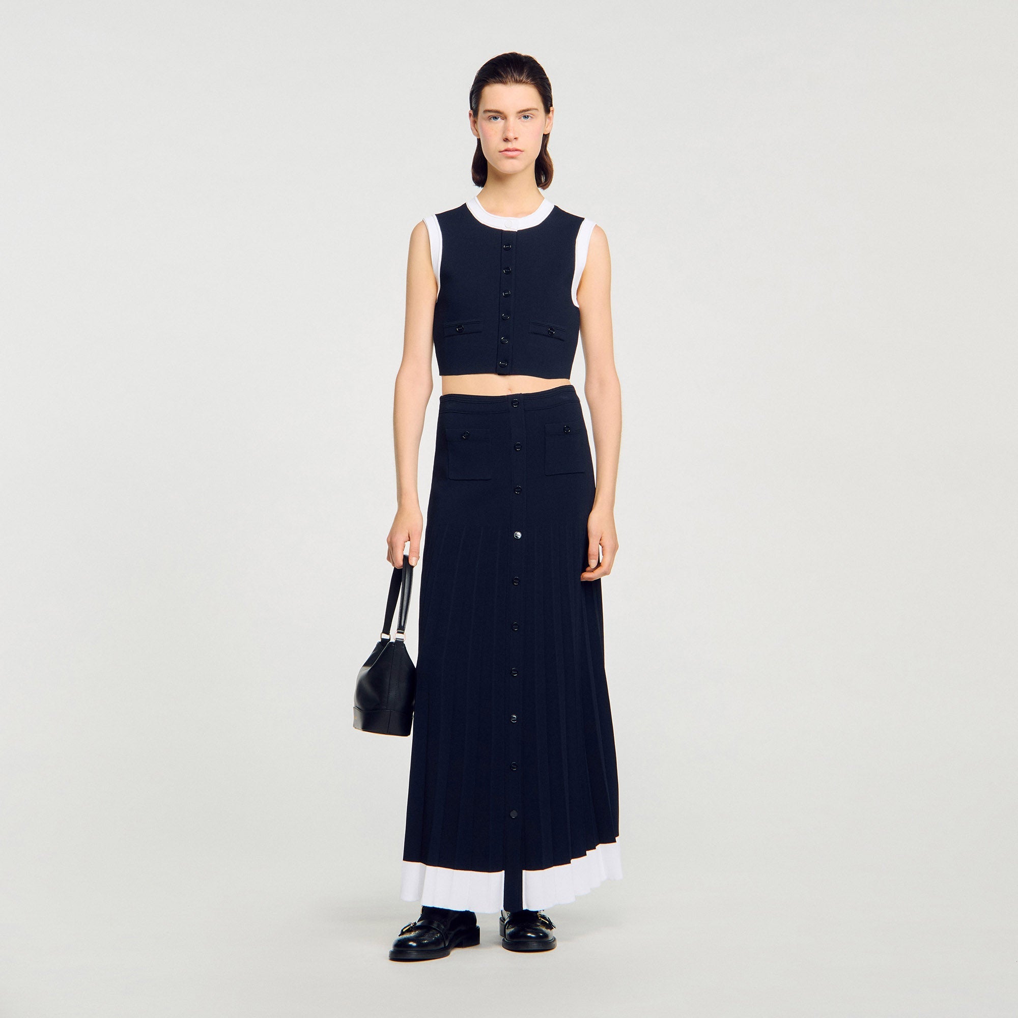 Ocean Two-Tone Cropped Cardigan Navy Blue