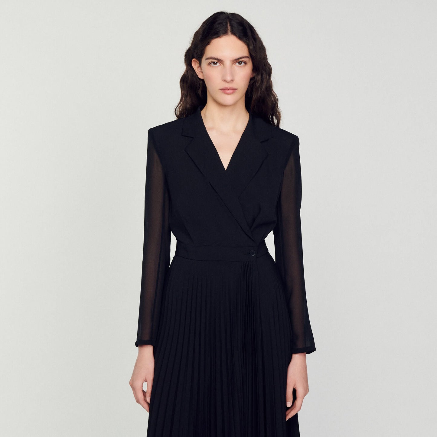 Dual-Material Long-Sleeved Dress Black