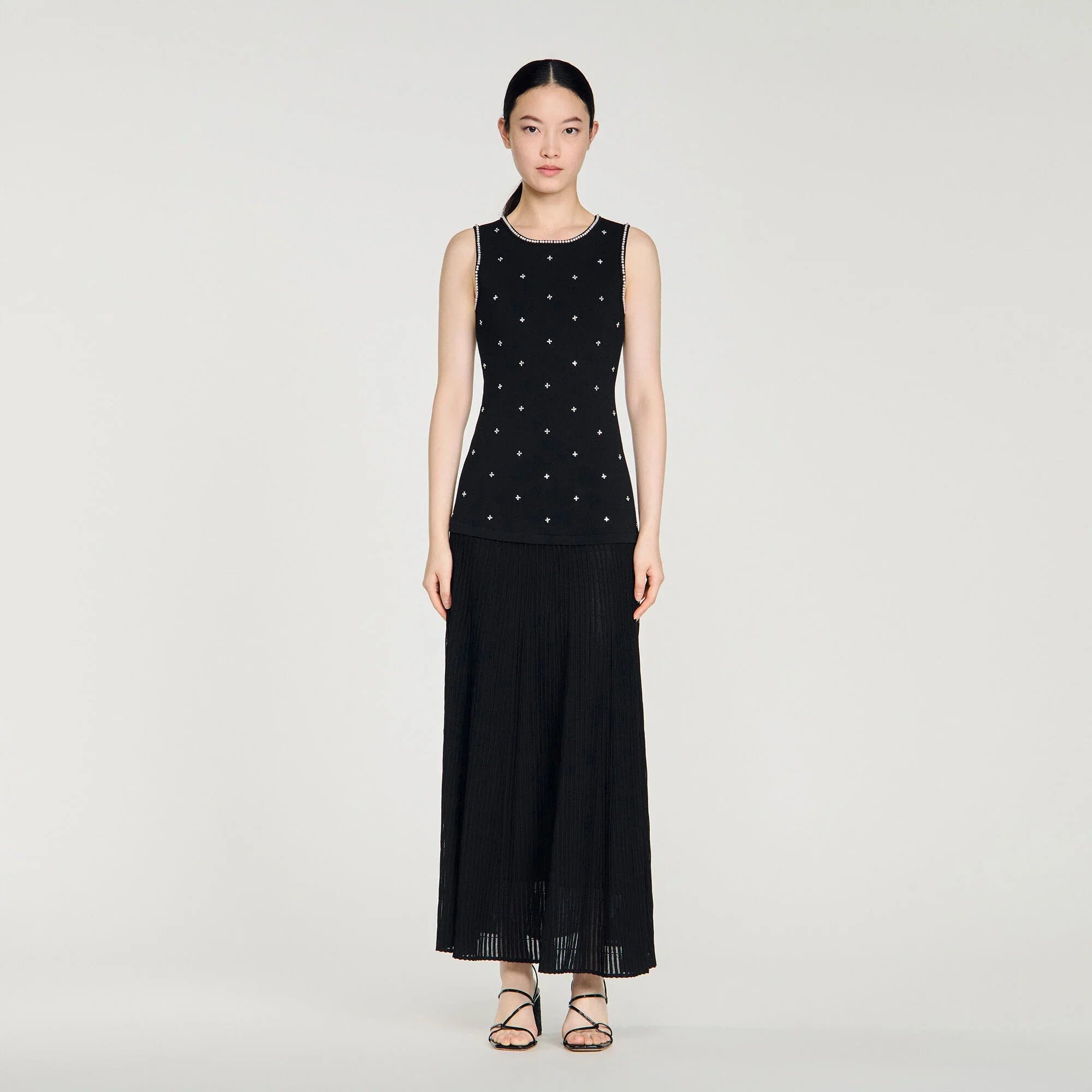 Theodora Rhinestone Flower Print Maxi Dress Black