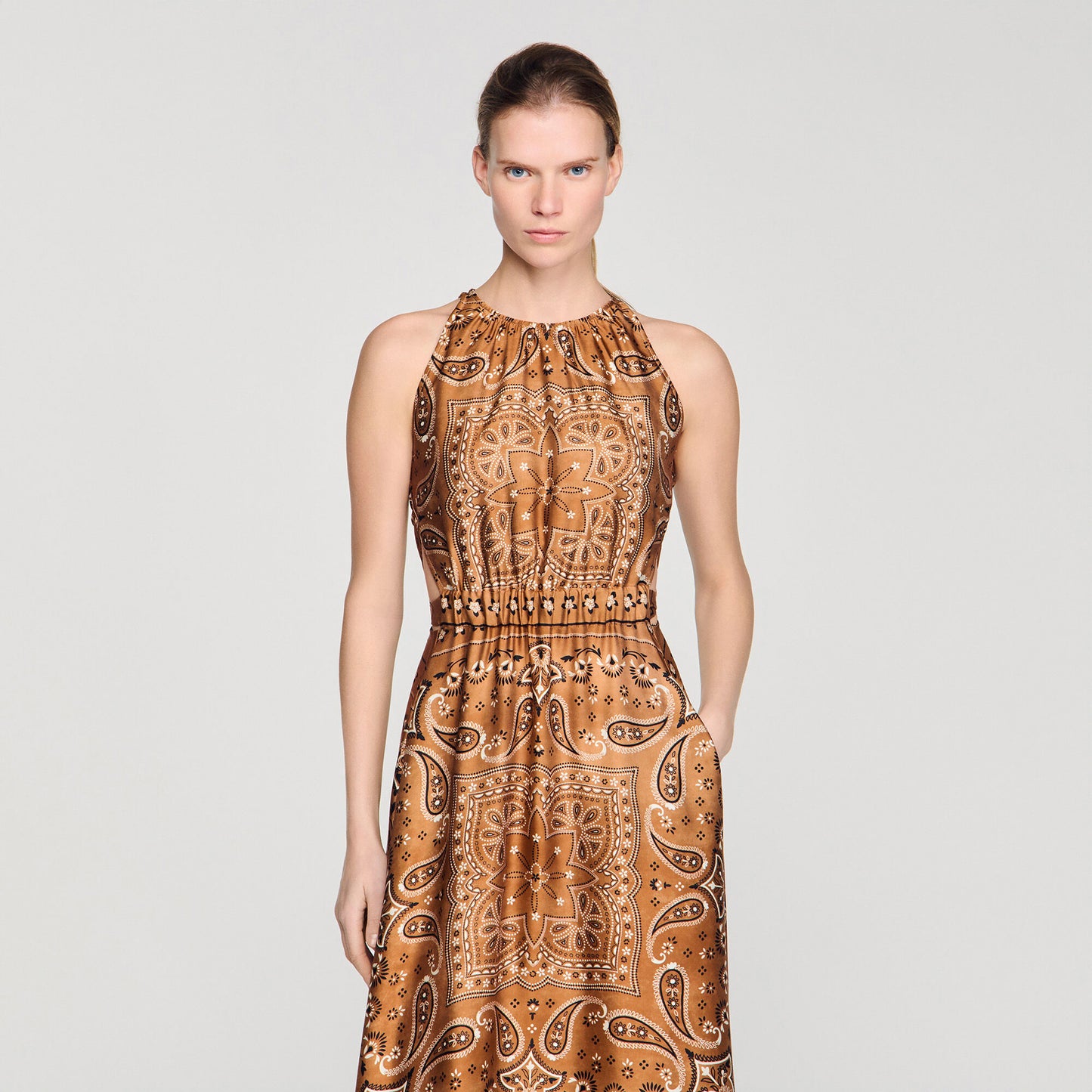 Melanie Bandana-Print Maxi Dress Brown / Black