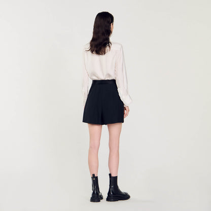 High-Waisted Shorts With Buttons Black