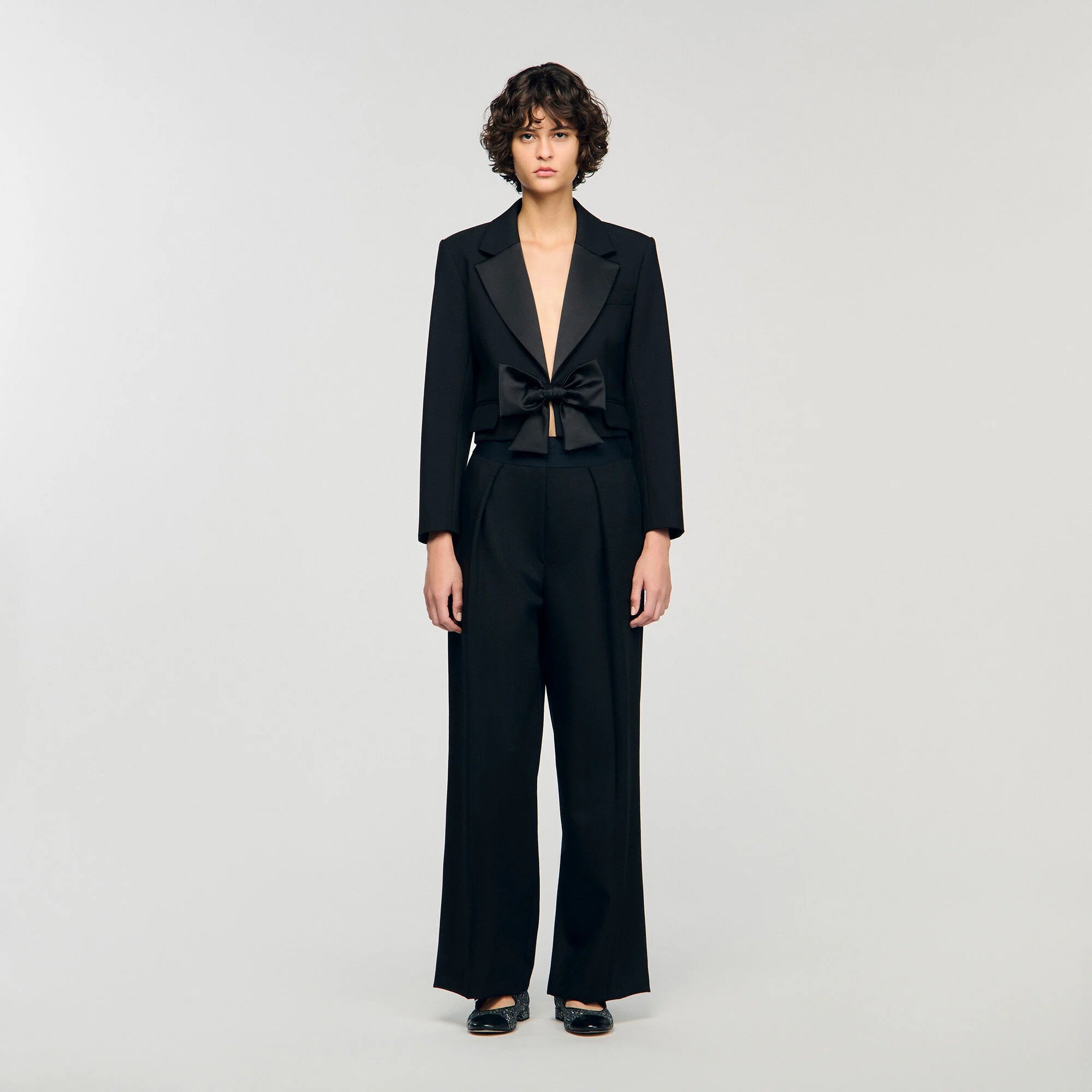 Altesse Short Satin Bow Jacket Black