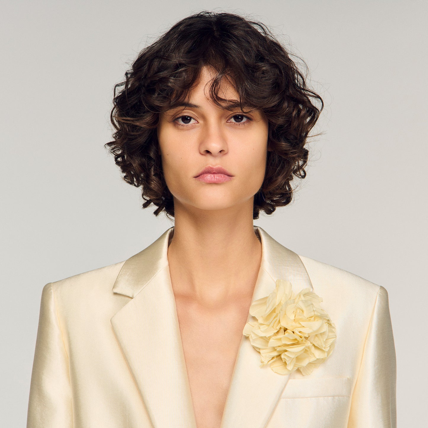 Myrella Satin Jacket With Flower Detail Cream